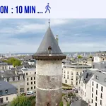 Le Saint Nicaise - Centre Apartment